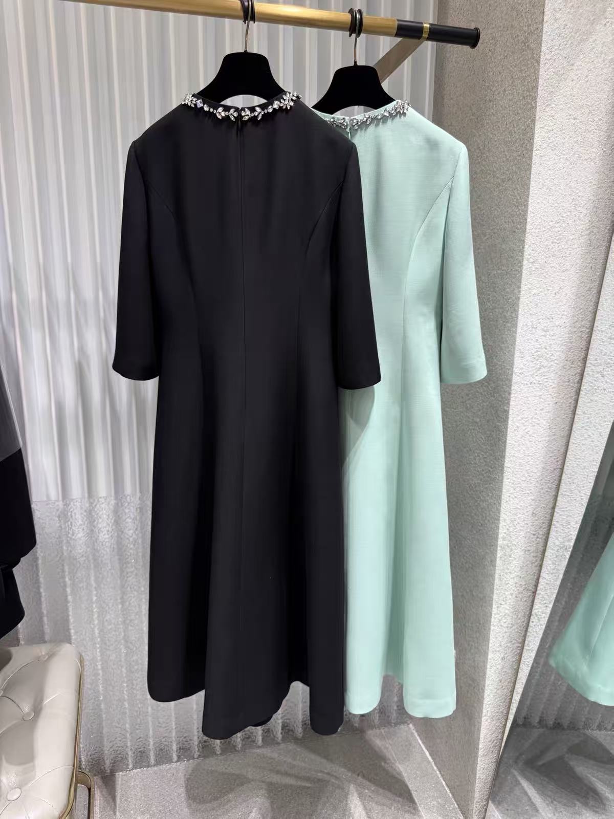 Gaun Midi Wanita Warna Hijau M - Midi Dress ulasan dan harga
